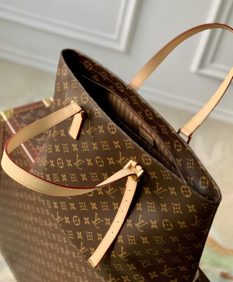 Louis Vuitton Mezzo M47134 Brown